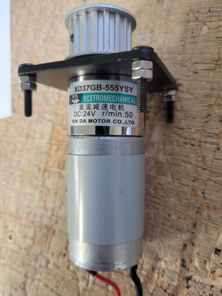 Replacement motor for up and down z axis for most Chinese printers xd37gb-555ysy