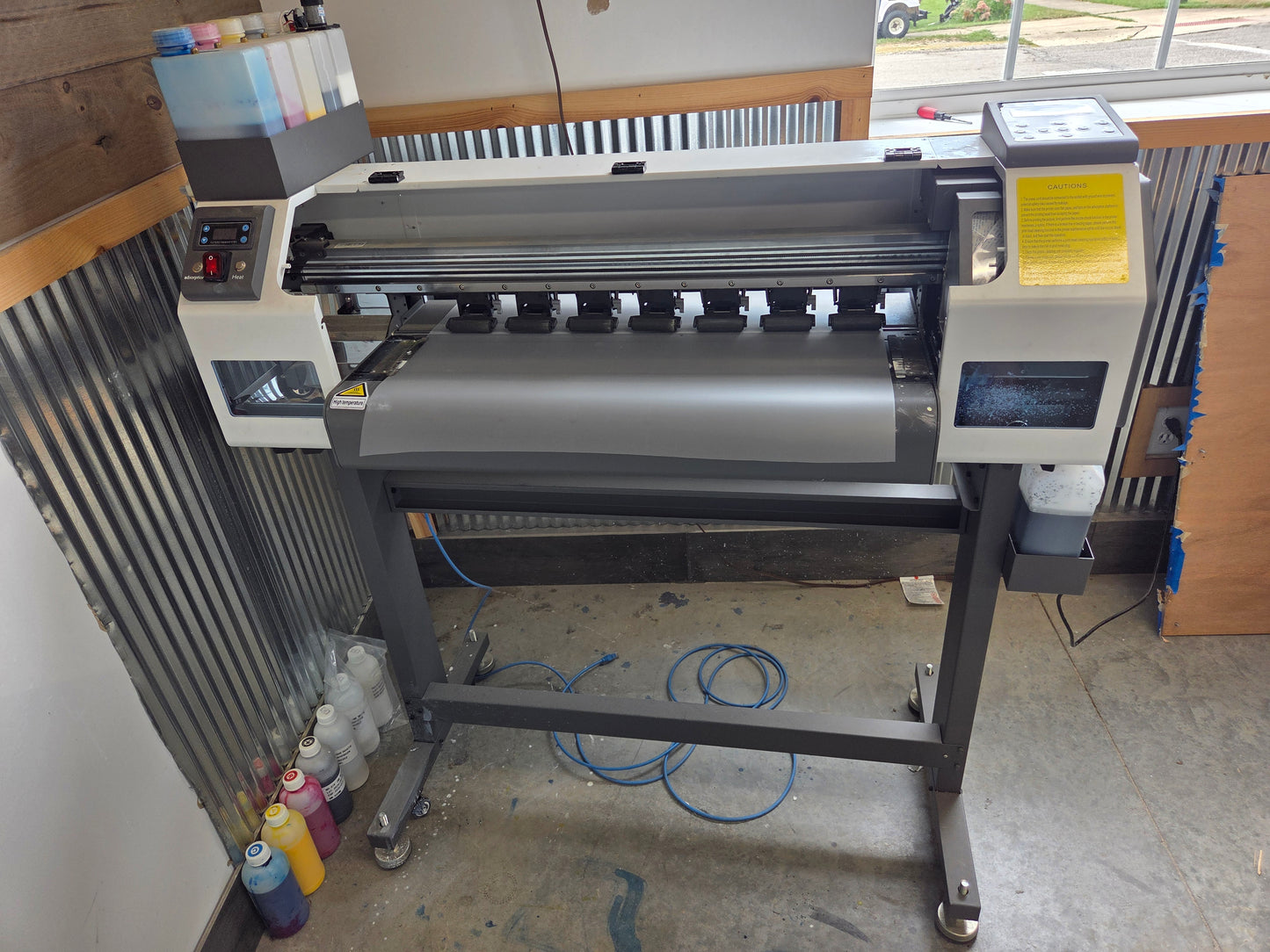 Showroom Model of the CF60 60cm Dtf Tee-shirt Printer Combo with Shaker Oven Jays printers
