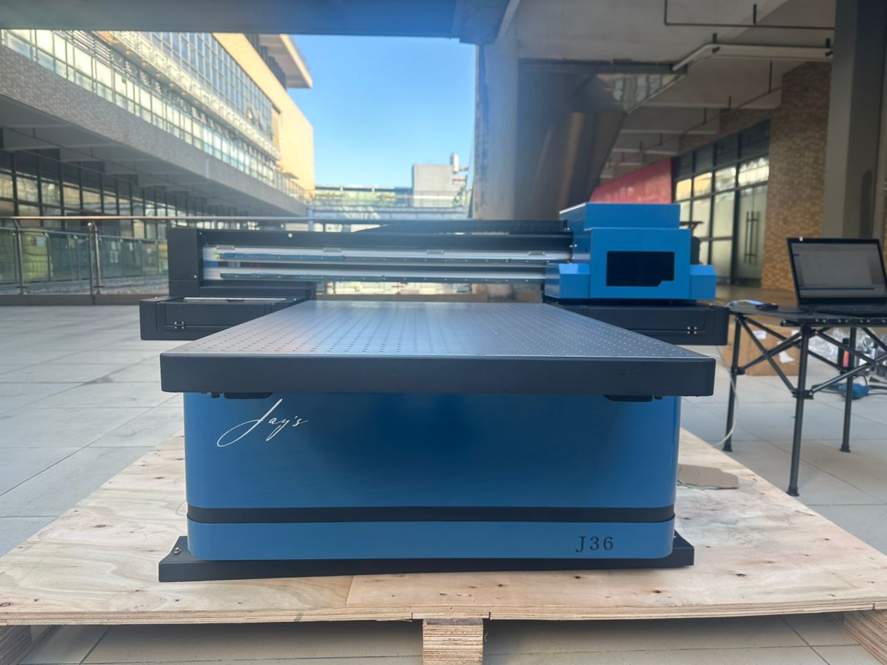 ALL NEW!! Coming soon!!! J36 24x36 inch Signature UV 3 head xp600 from Jay's printers flatbed printer